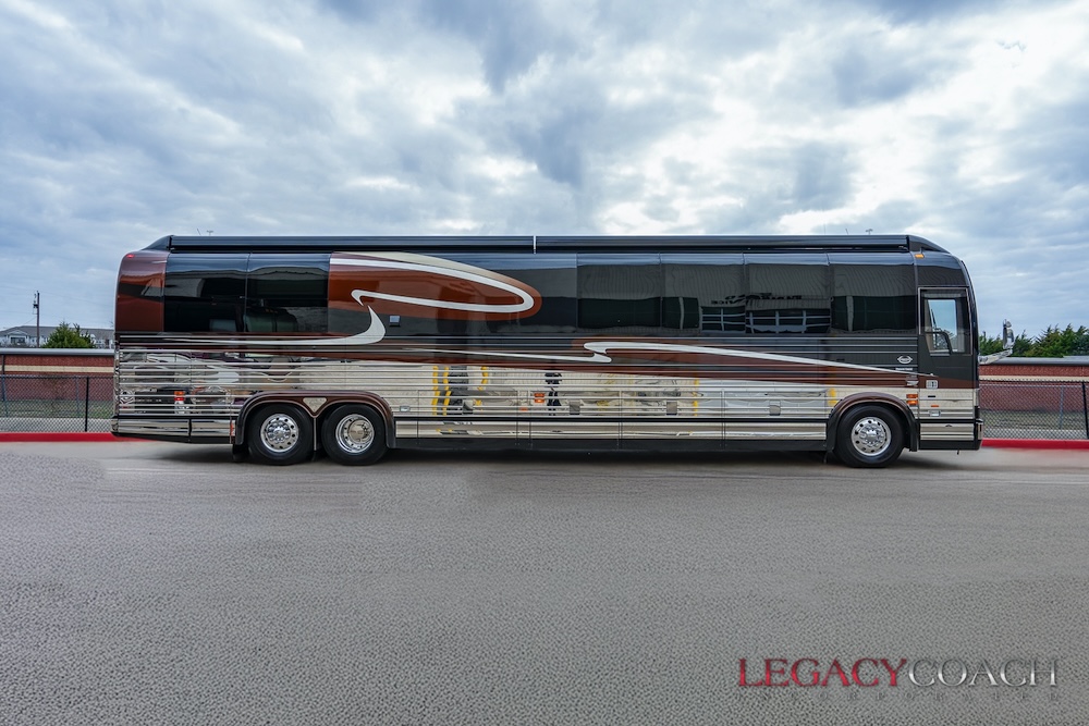 2004 Prevost Marathon XLII For Sale