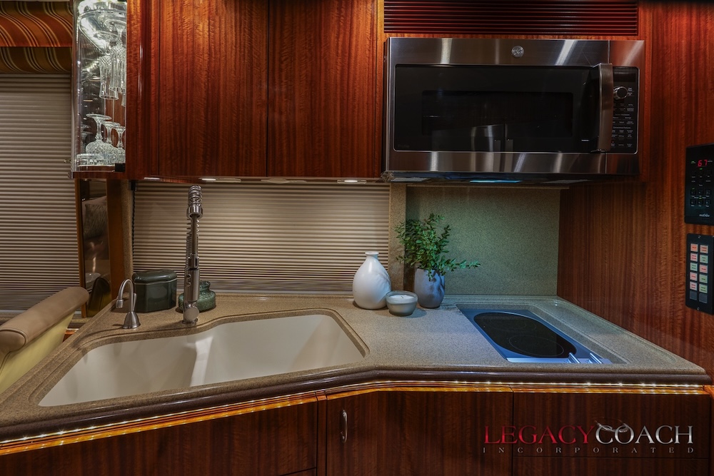 2004 Prevost Marathon XLII For Sale