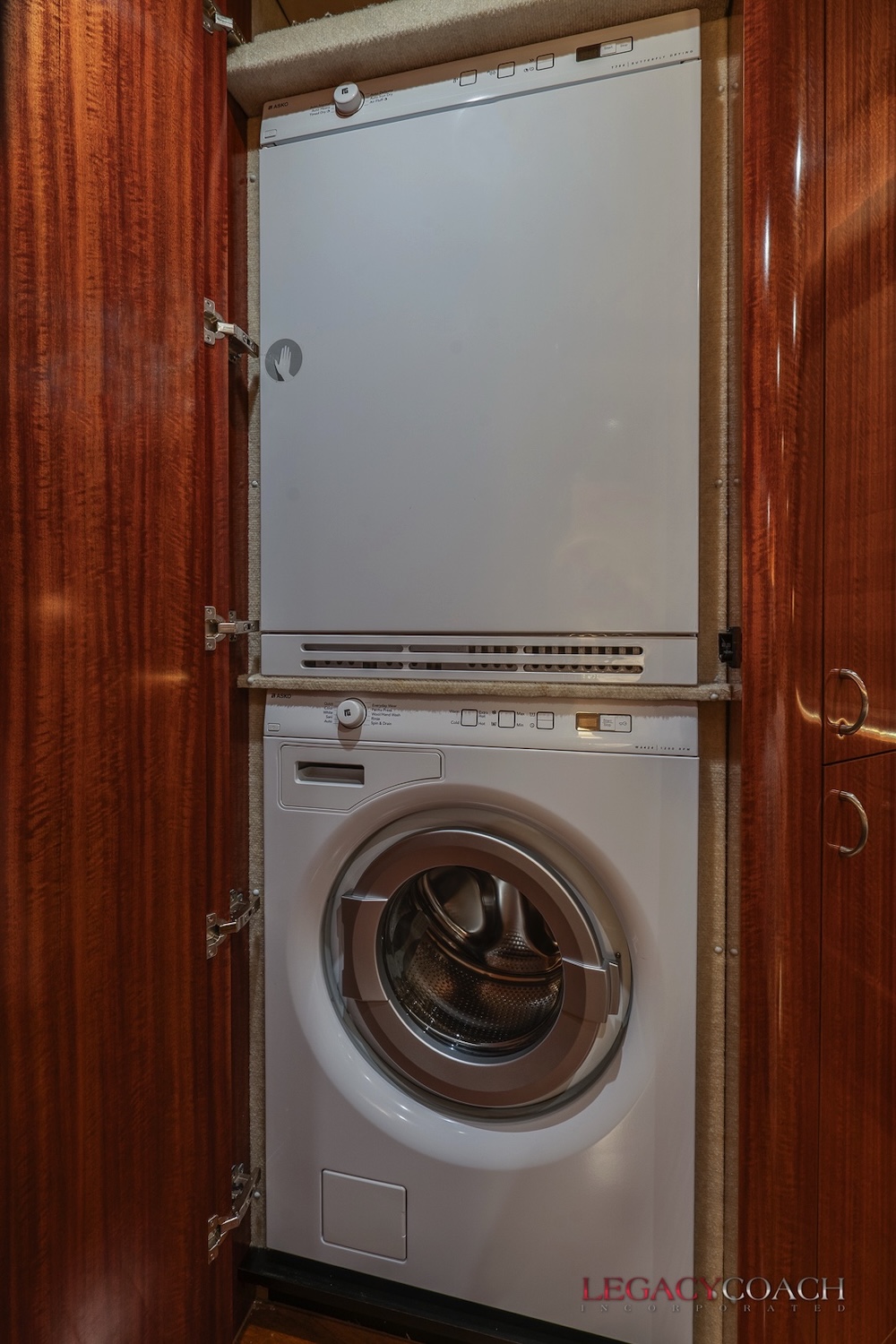 2004 Prevost Marathon XLII For Sale