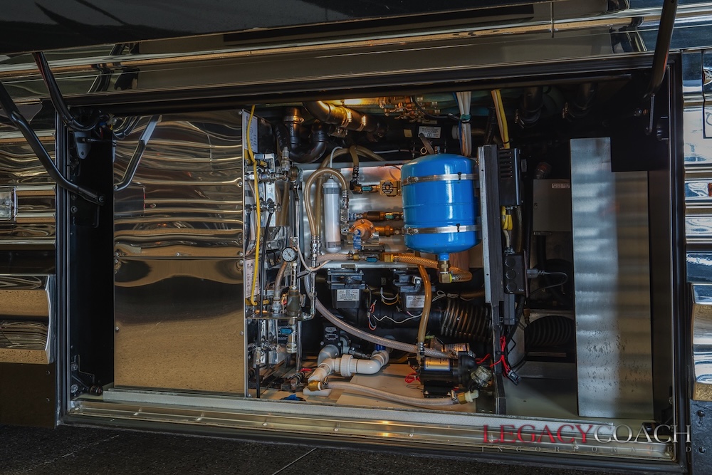 2004 Prevost Marathon XLII For Sale