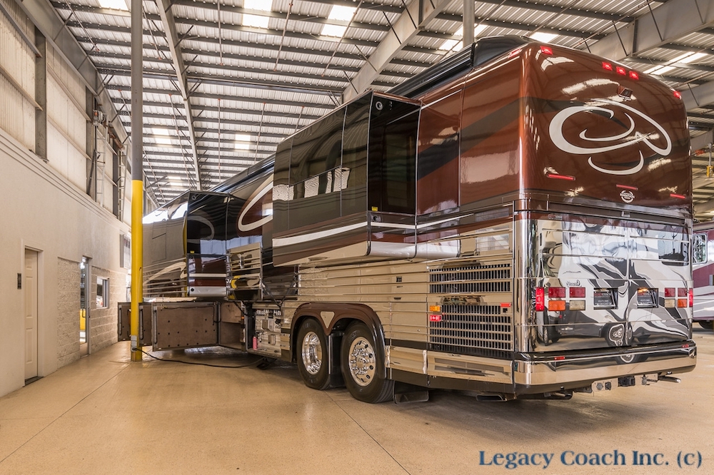 2004 Prevost Marathon XLII For Sale