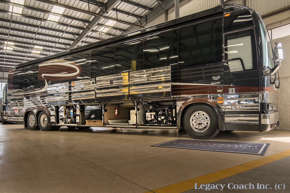 2004 Prevost Marathon XLII For Sale