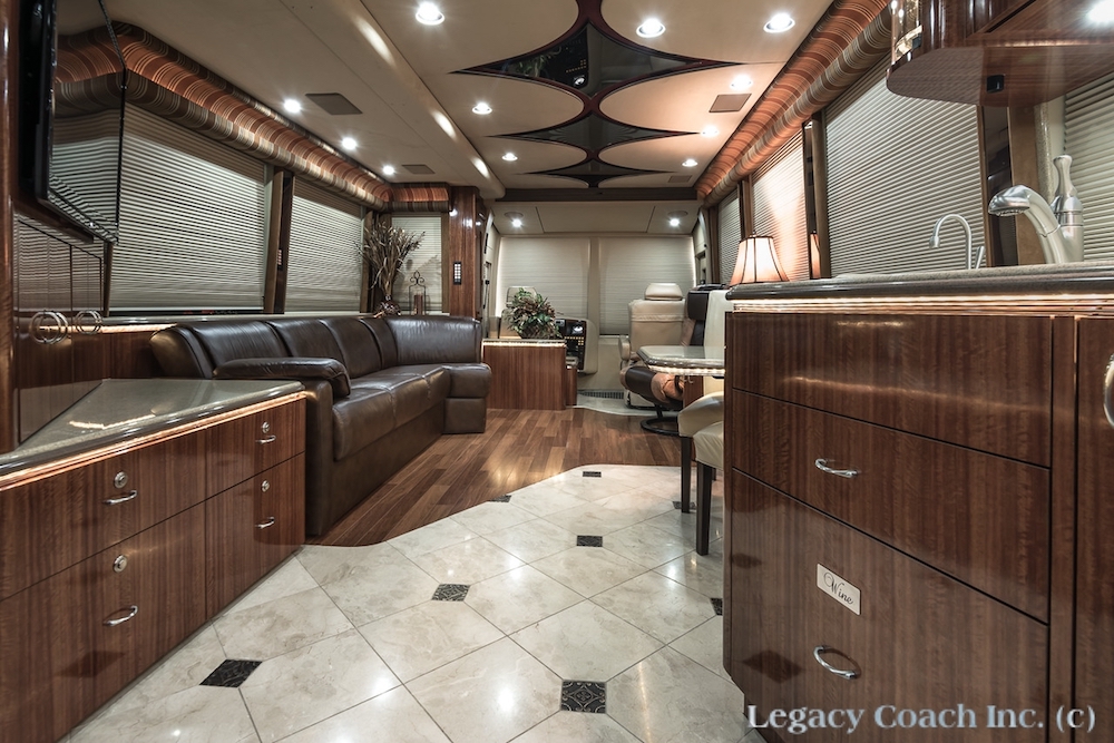 2004 Prevost Marathon XLII For Sale