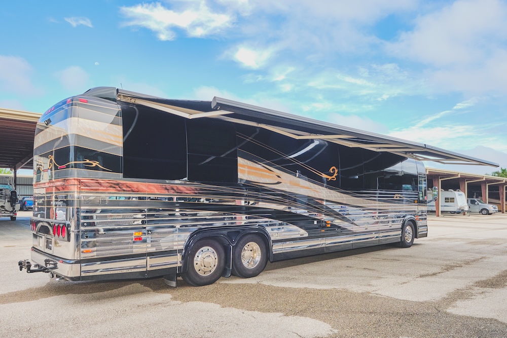 2004 Prevost Marathon XLII For Sale