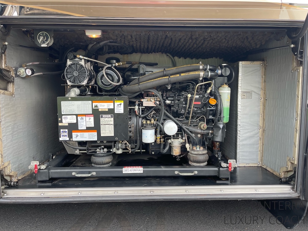 2004 Prevost Marathon XLII For Sale