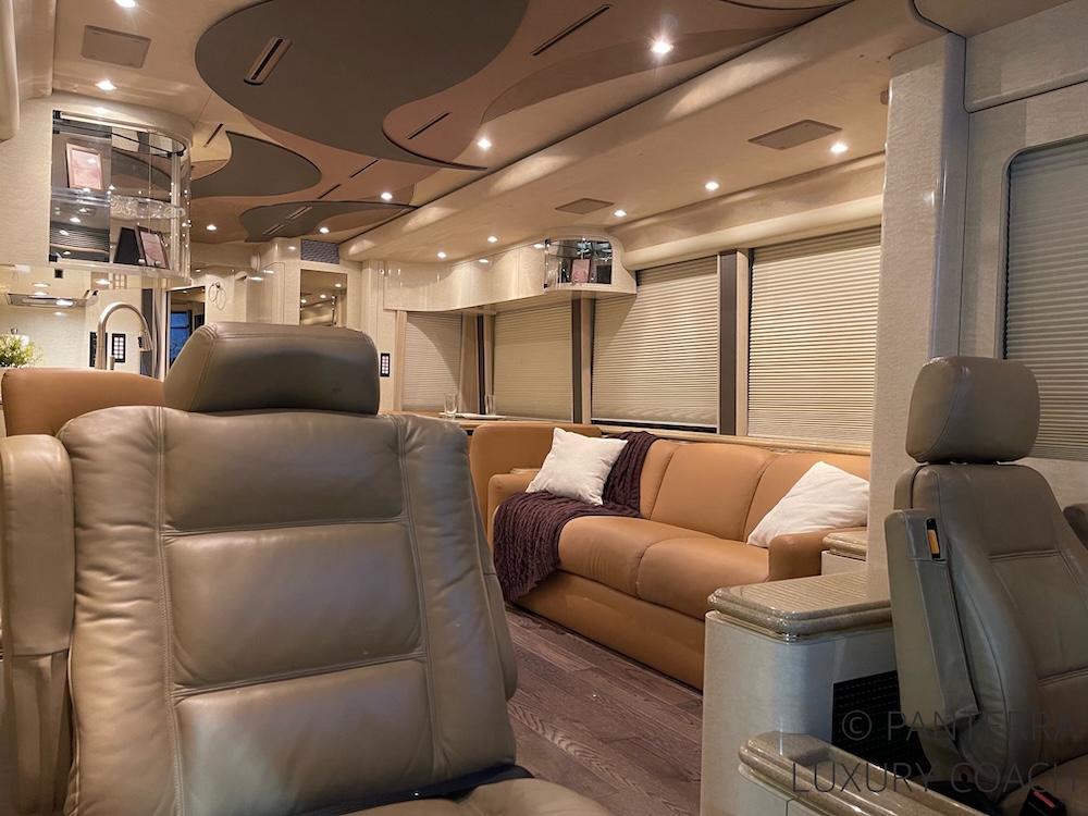 2004 Prevost Marathon XLII For Sale