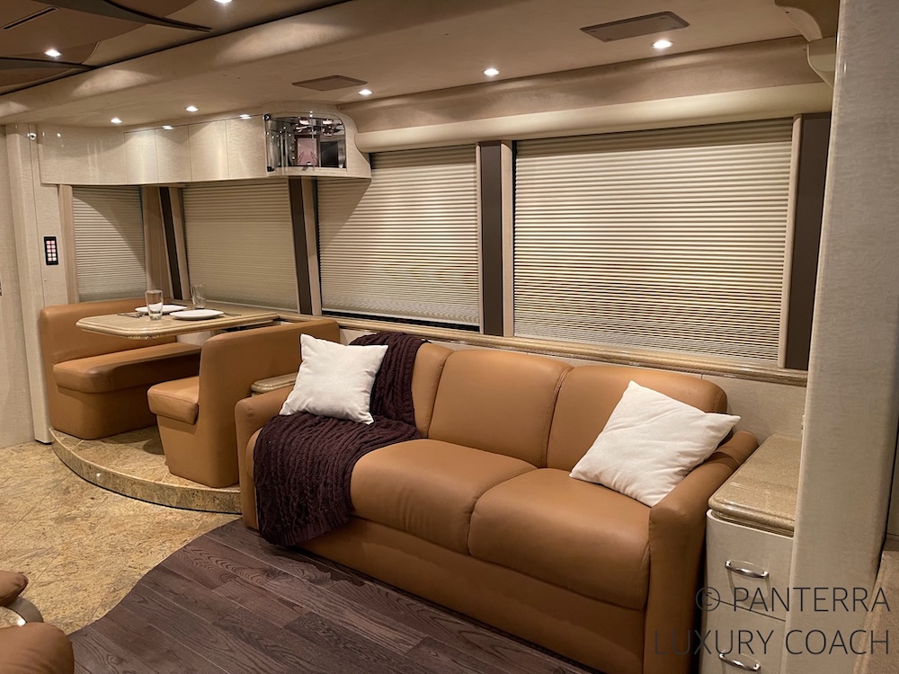 2004 Prevost Marathon XLII For Sale