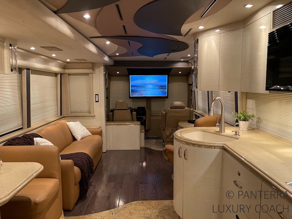 2004 Prevost Marathon XLII For Sale
