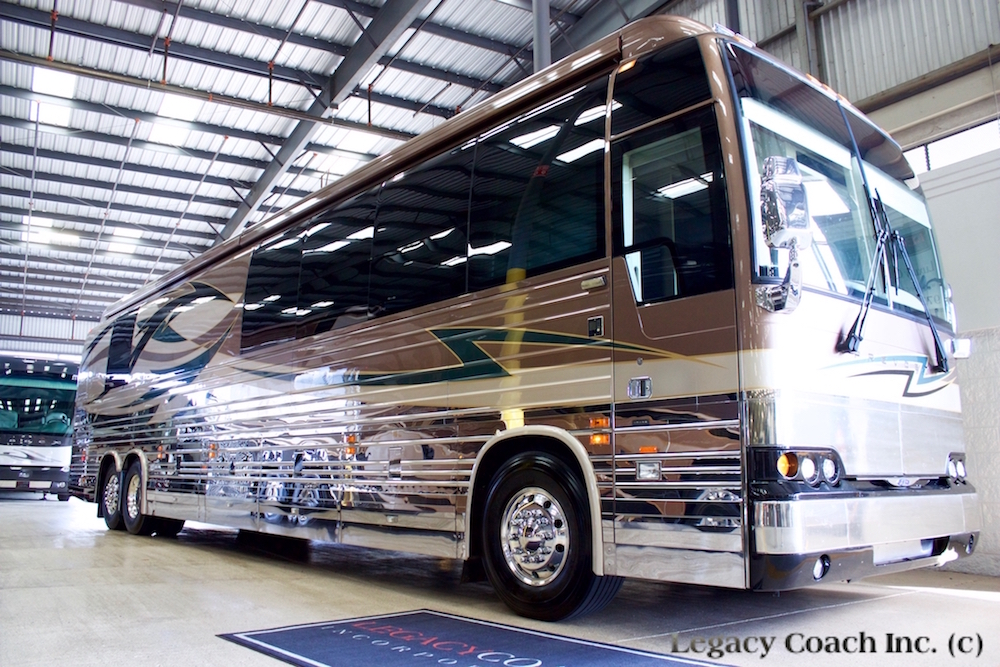 2004 Prevost Parliament XLII For Sale