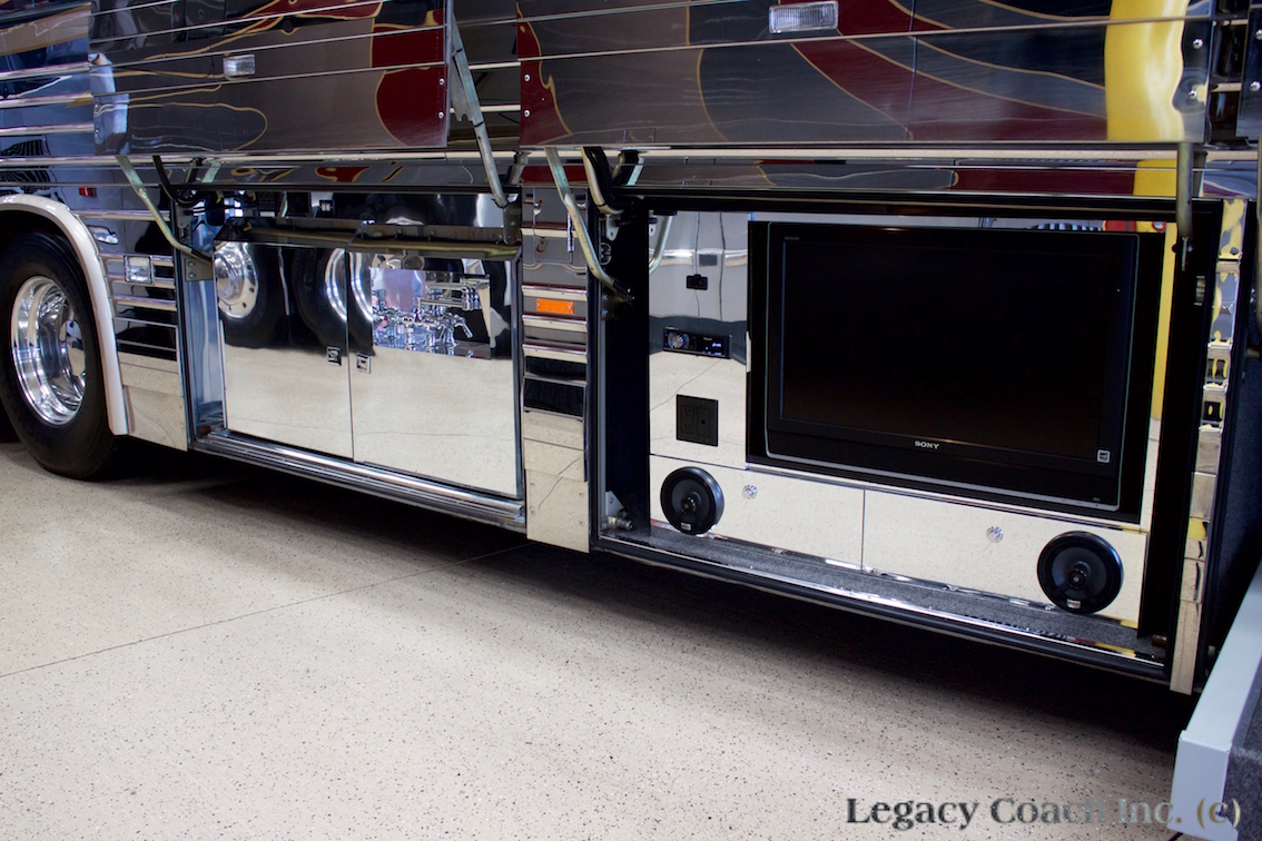 2004 Prevost Parliament XLII For Sale