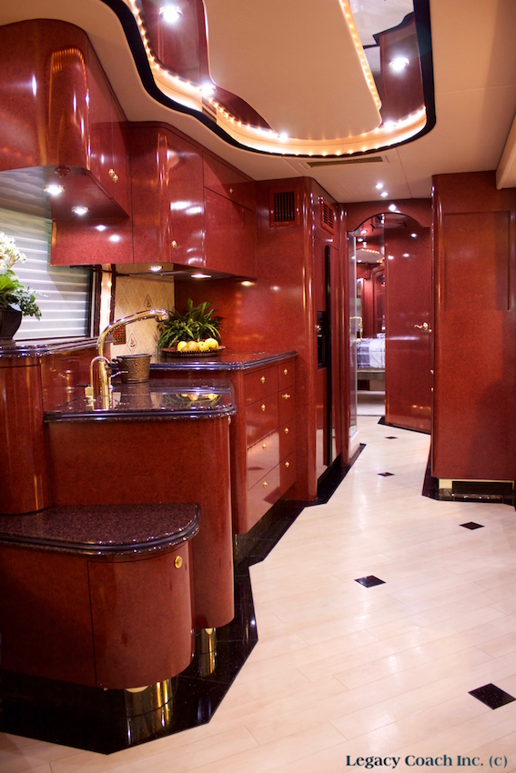 2004 Prevost Parliament XLII For Sale