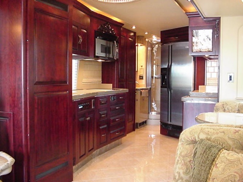 2004 Prevost Royale XLII For Sale