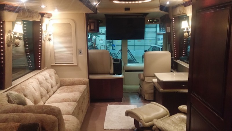 2004 Prevost Royale XLII For Sale