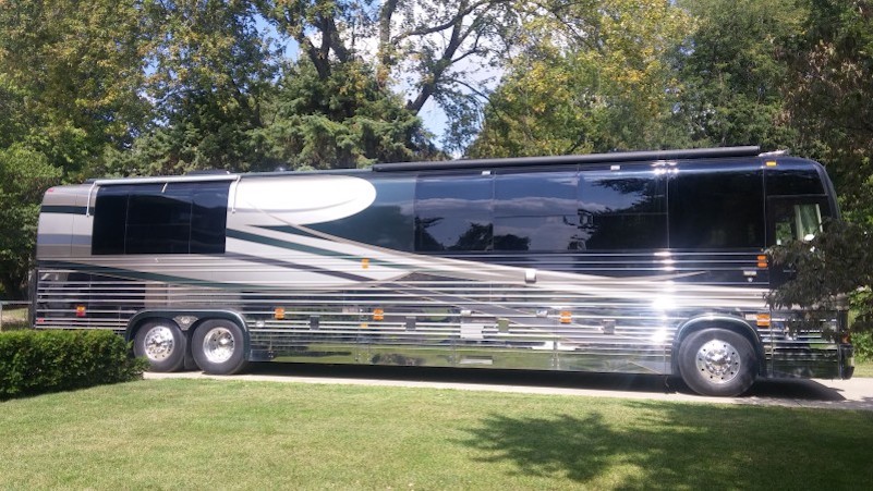 2004 Prevost Royale XLII For Sale