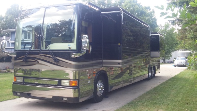 2004 Prevost Royale XLII For Sale