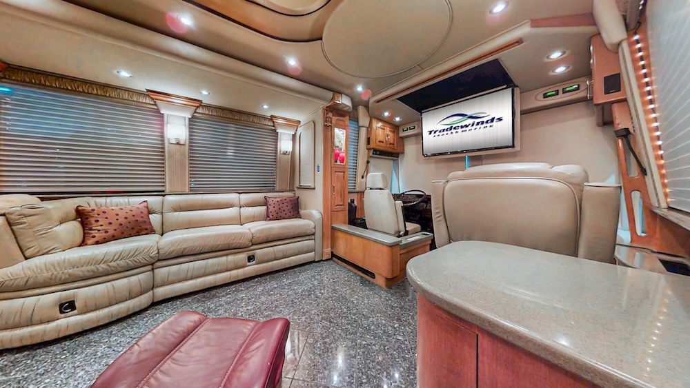 2004 Prevost Royale XLII For Sale