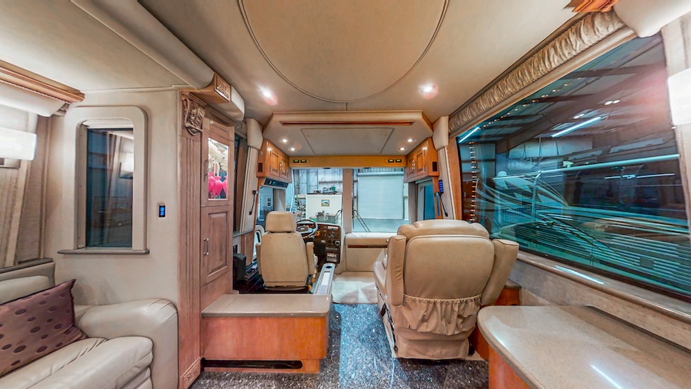 2004 Prevost Royale XLII For Sale