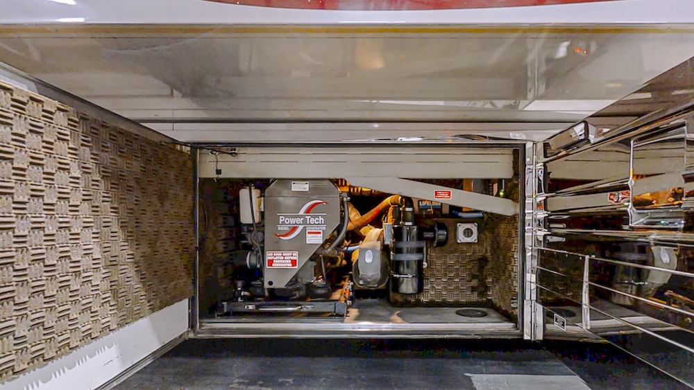 2004 Prevost Royale XLII For Sale