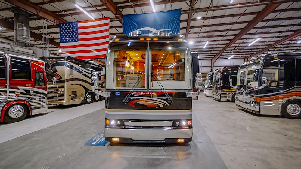 2004 Prevost Royale XLII For Sale