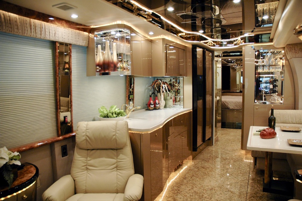 2004 Prevost Vantre XLII For Sale