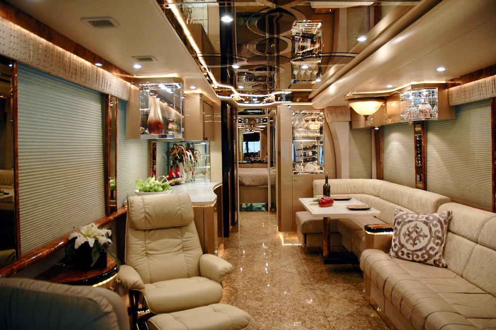 2004 Prevost Vantre XLII For Sale