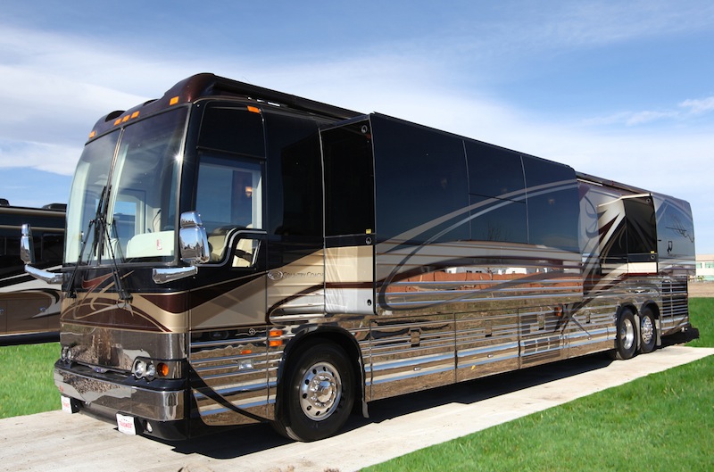 2005 Prevost Country Coach XLII For Sale