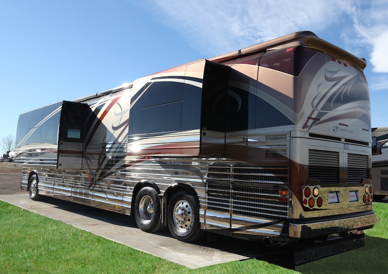 2005 Prevost Country Coach XLII For Sale