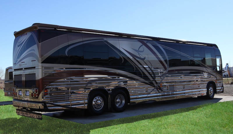 2005 Prevost Country Coach XLII For Sale