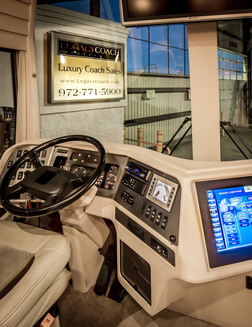 2005 Prevost Country Coach XLII For Sale