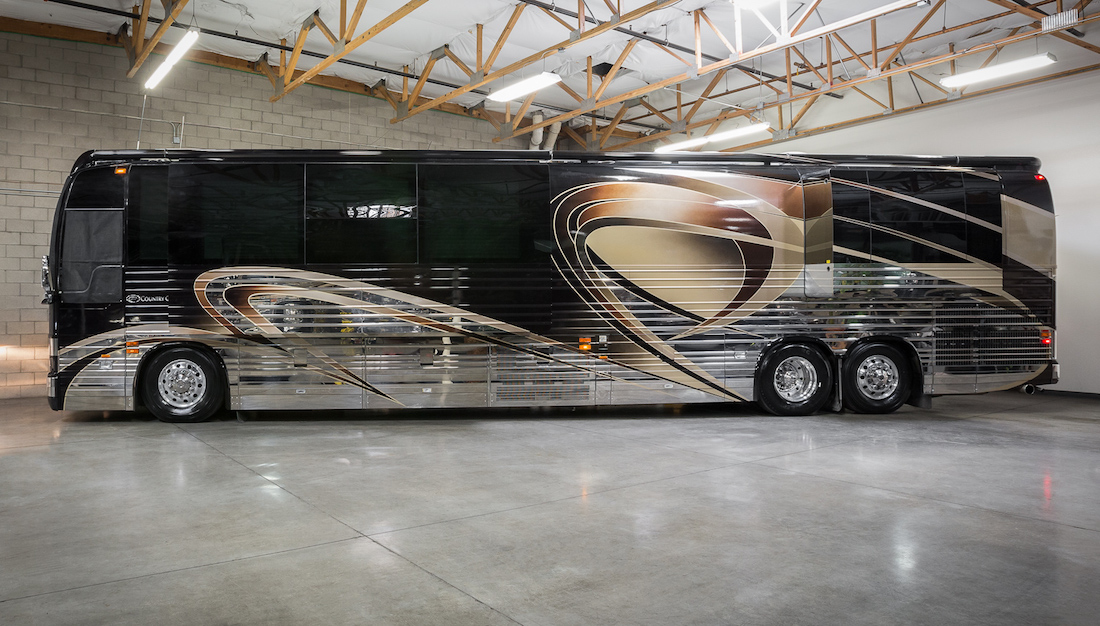 2005 Prevost Country Coach XLII For Sale