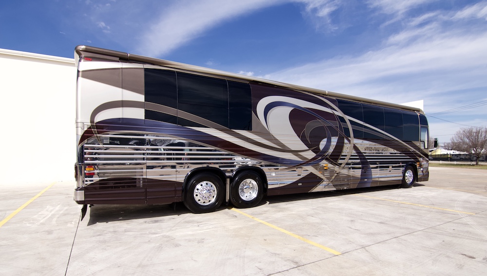 2005 Prevost Country Coach XLII For Sale