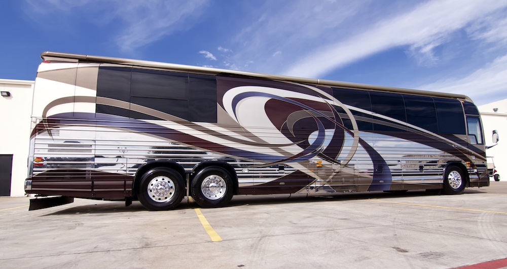 2005 Prevost Country Coach XLII For Sale