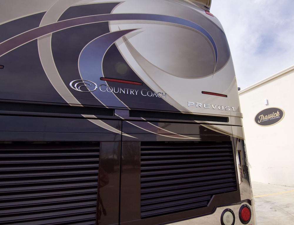 2005 Prevost Country Coach XLII For Sale