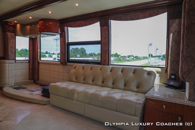 2005 Prevost Liberty XLII For Sale