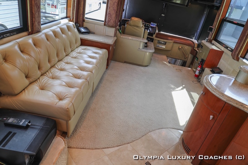 2005 Prevost Liberty XLII For Sale