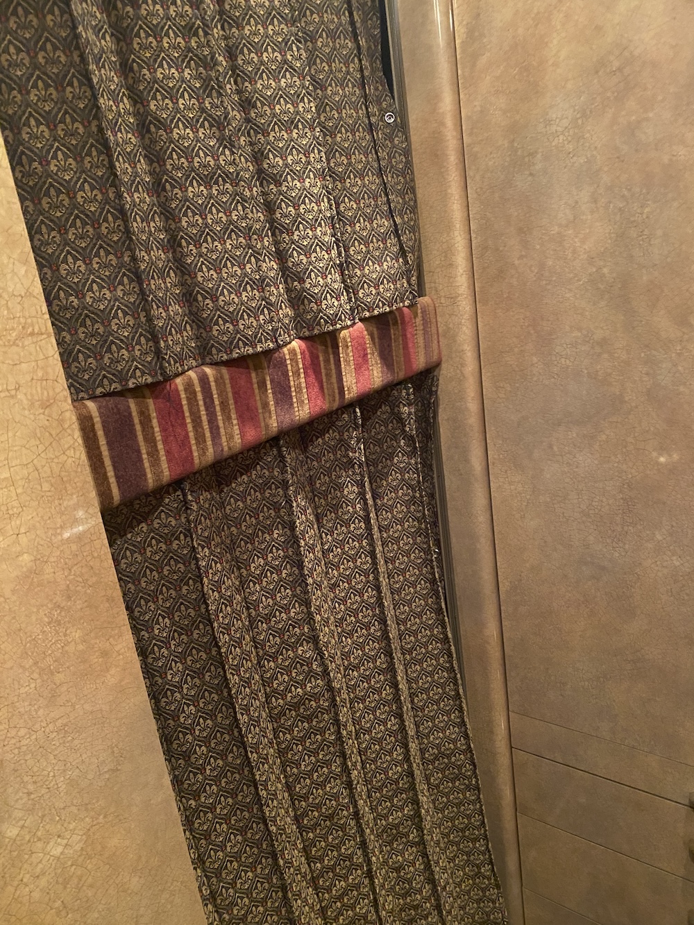 2005 Prevost H3-45 For Sale