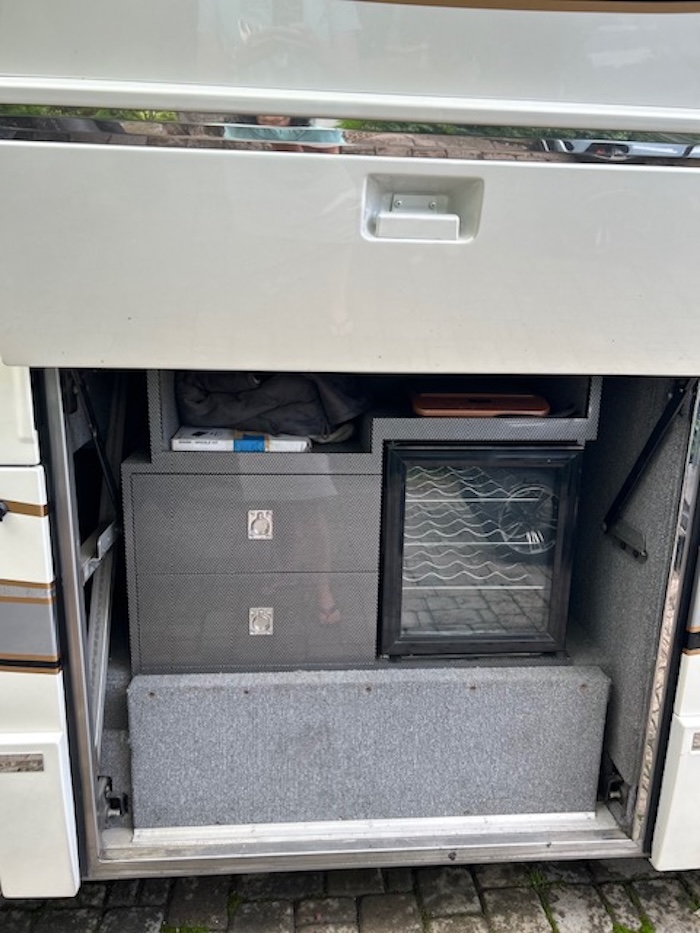 2005 Prevost Liberty H3-45 For Sale