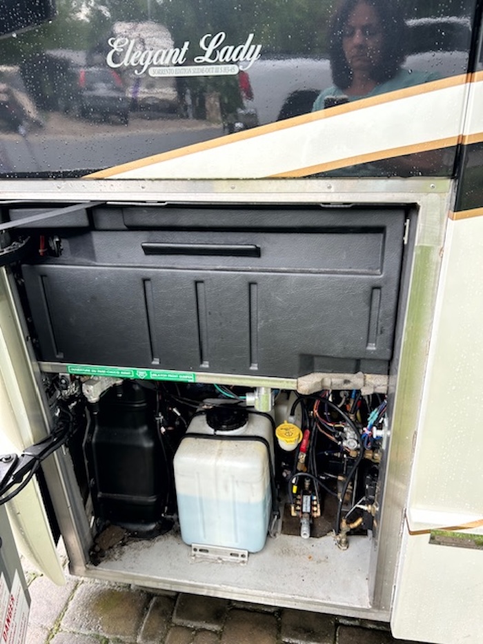 2005 Prevost Liberty H3-45 For Sale