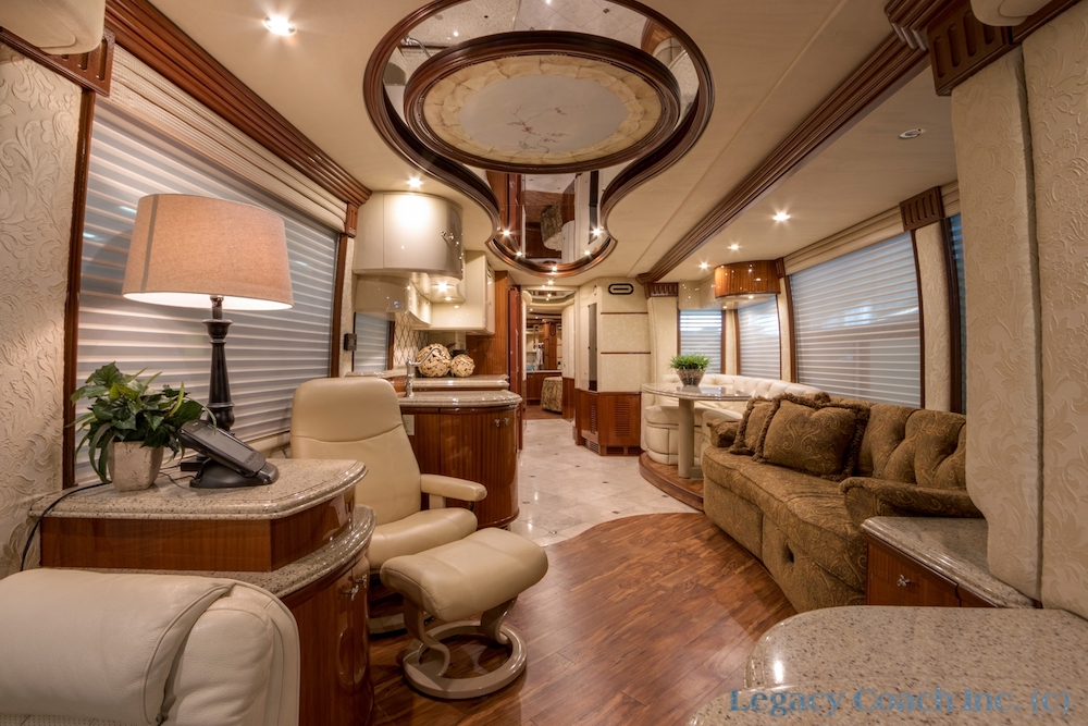 2005 Prevost Liberty H3-45 For Sale