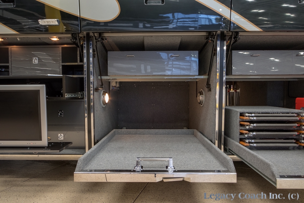 2005 Prevost Liberty H3-45 For Sale