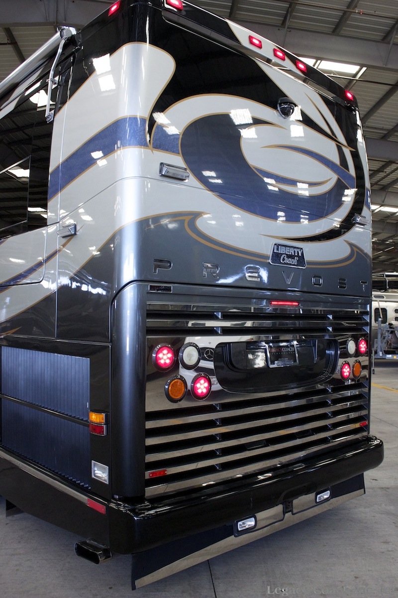 2005 Prevost Liberty H3-45 For Sale