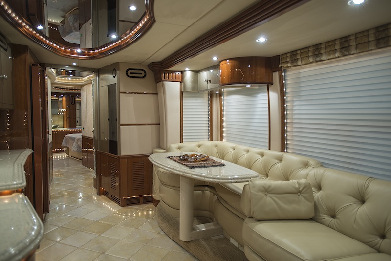 2005 Prevost Liberty H3-45 For Sale
