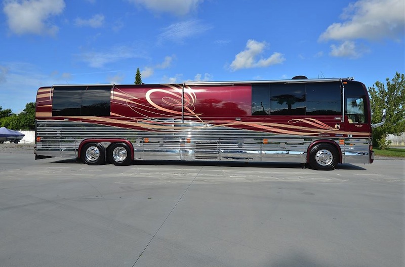 2005 Prevost Liberty XLII  For Sale