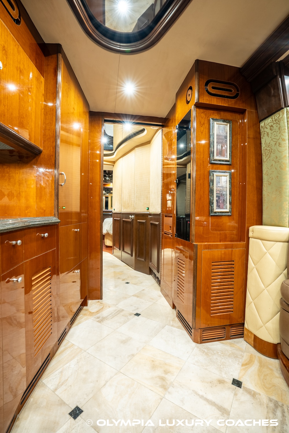 2005 Prevost Liberty XLII For Sale