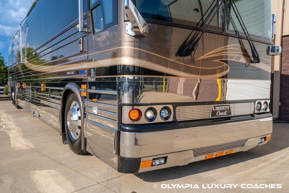 2005 Prevost Liberty XLII For Sale