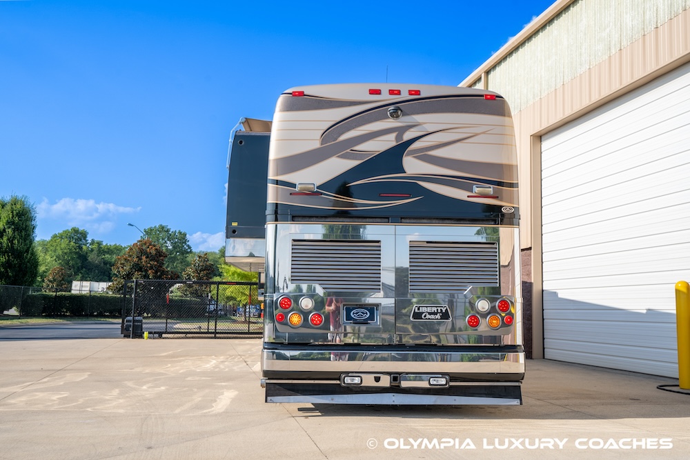 2005 Prevost Liberty XLII For Sale