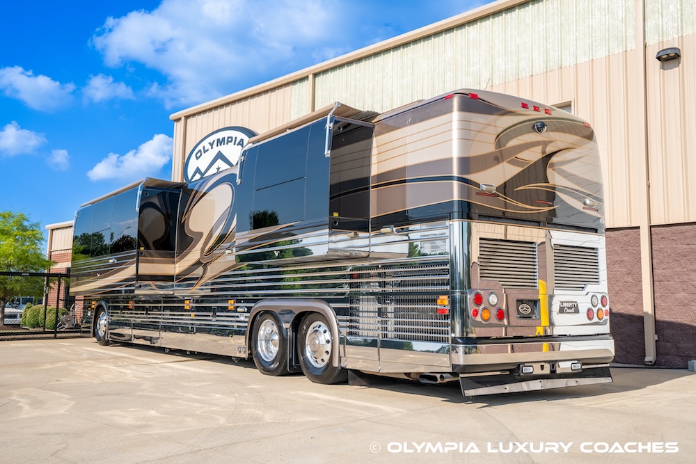 2005 Prevost Liberty XLII For Sale