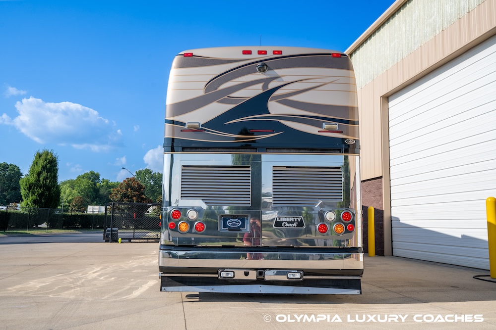 2005 Prevost Liberty XLII For Sale