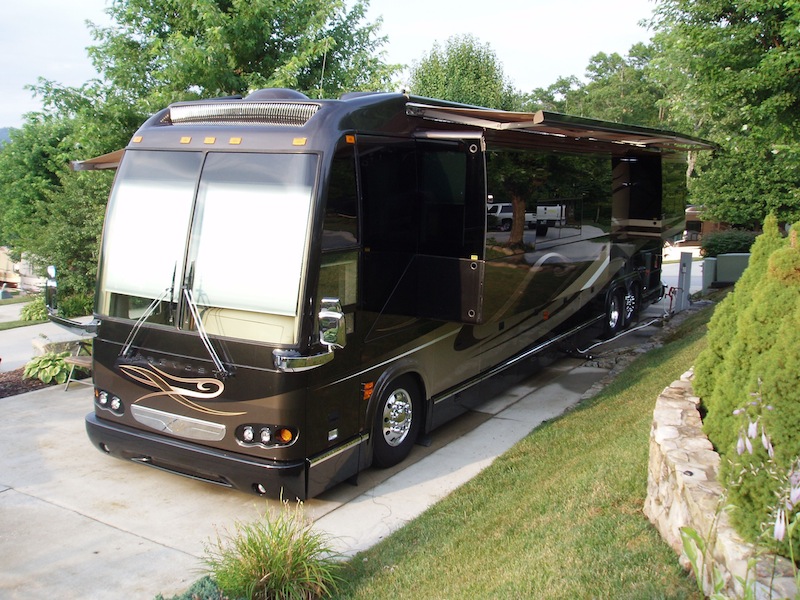 2004 Prevost Marathon H3-45 For Sale