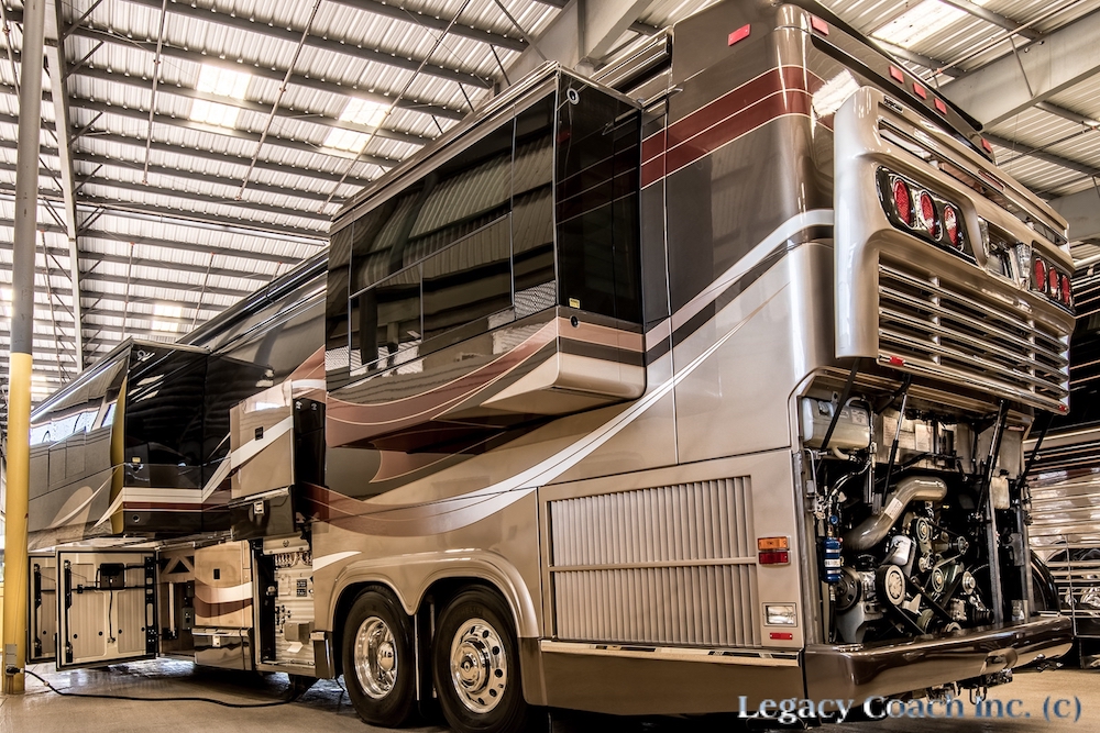 2005 Prevost Marathon H3-45 For Sale